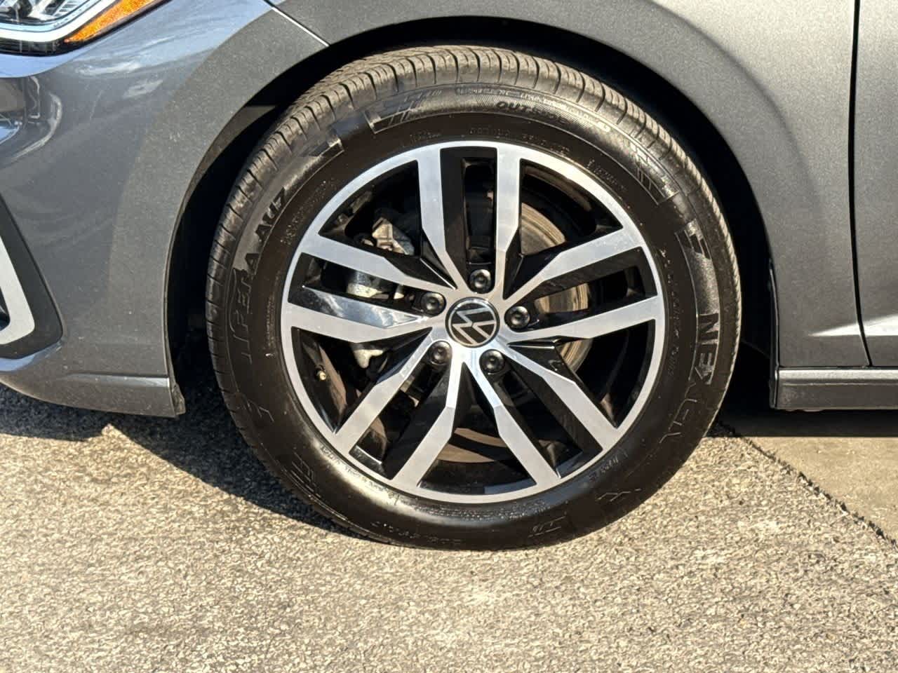 Thumbnail: 2025 Volkswagen Jetta - 11