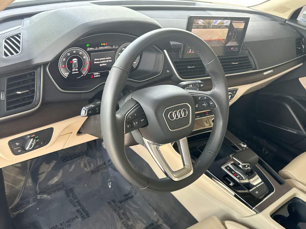 Thumbnail: 2025 Audi Q5 - 13
