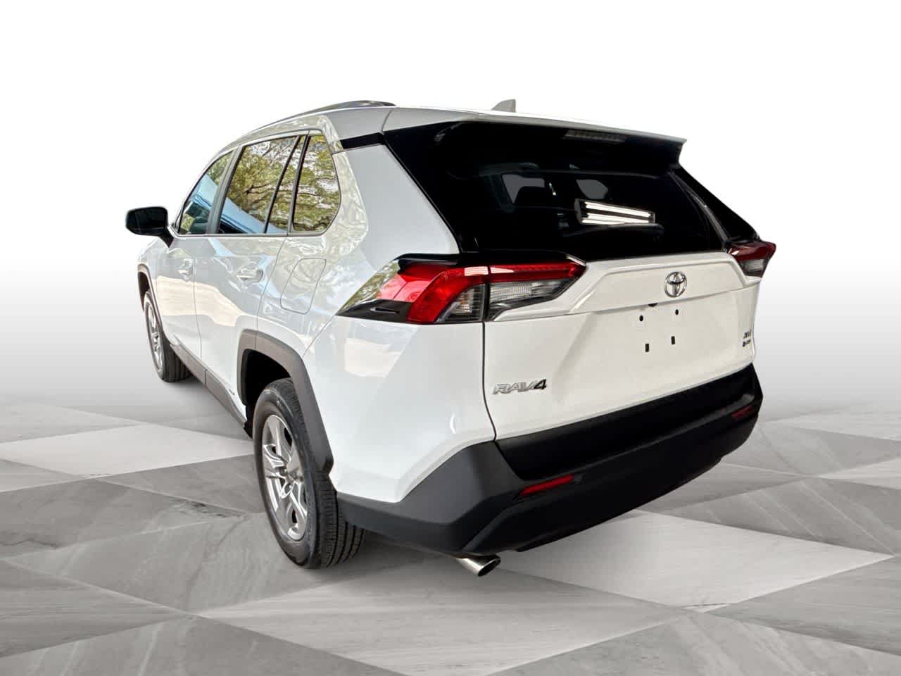 Thumbnail: 2025 Toyota RAV4 - 6