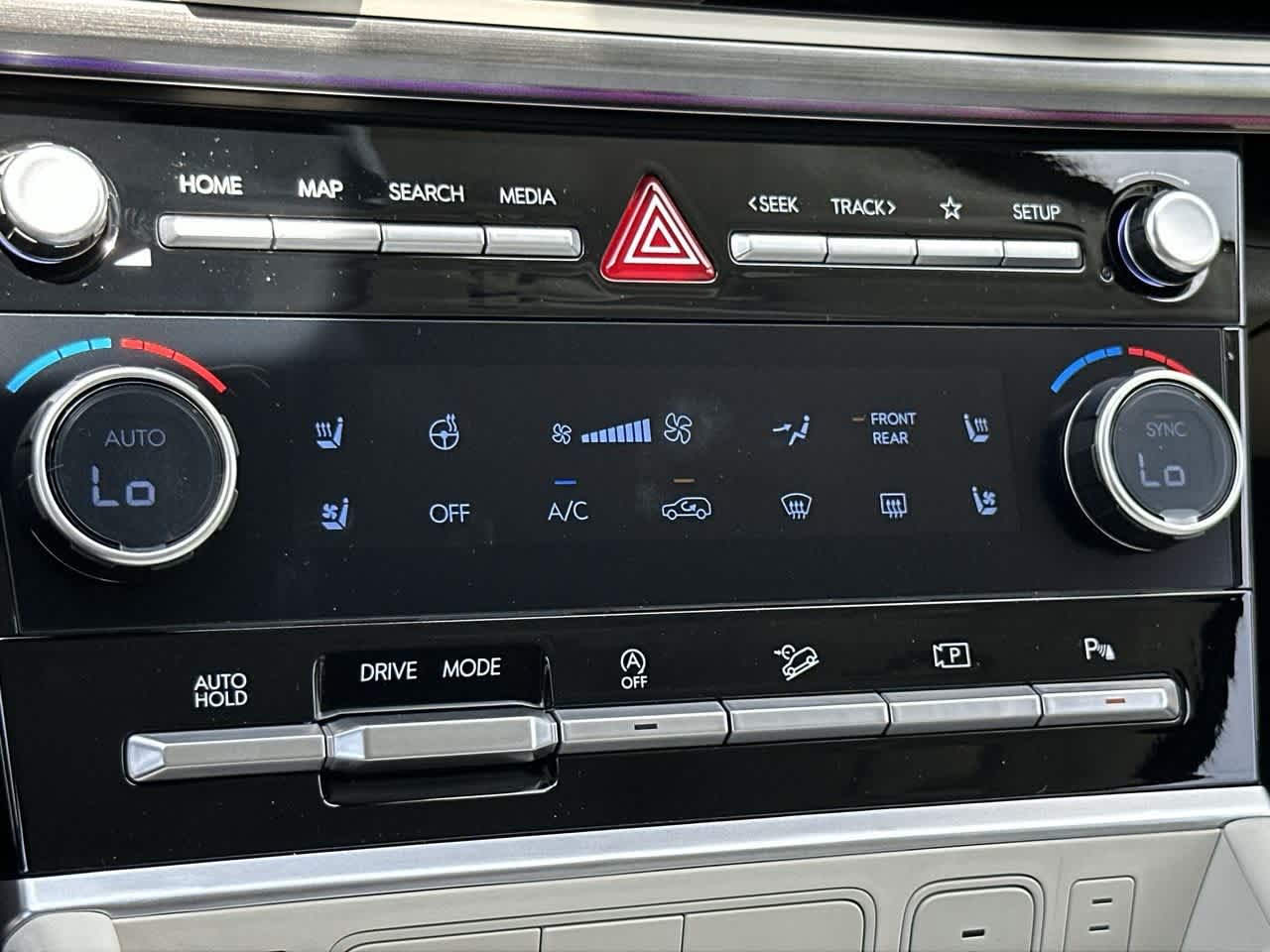 Thumbnail: 2025 Hyundai Santa Fe - 20