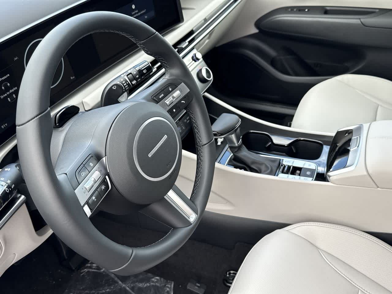 Thumbnail: 2025 Hyundai Tucson - 13