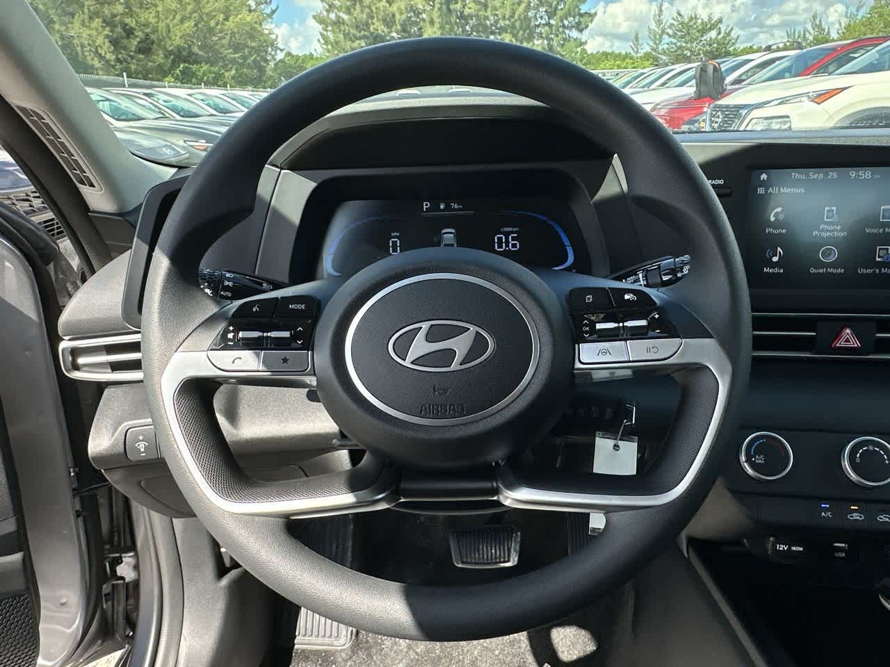 Thumbnail: 2025 Hyundai Elantra - 15