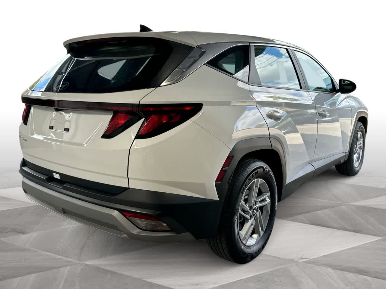 Thumbnail: 2026 Hyundai Tucson - 8