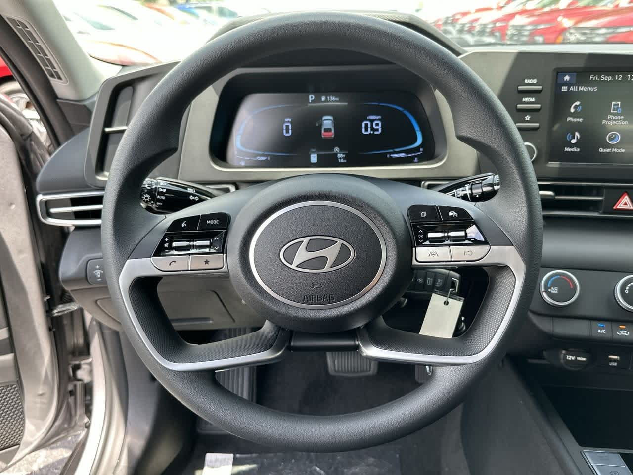 Thumbnail: 2025 Hyundai Elantra - 15