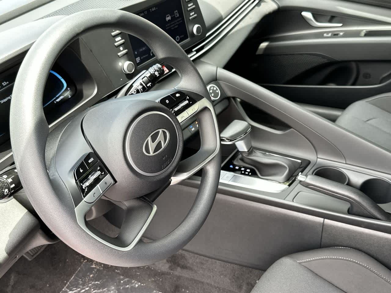 Thumbnail: 2025 Hyundai Elantra - 13