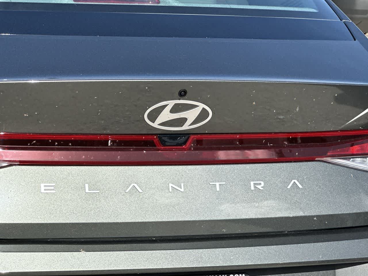 Thumbnail: 2025 Hyundai Elantra - 10