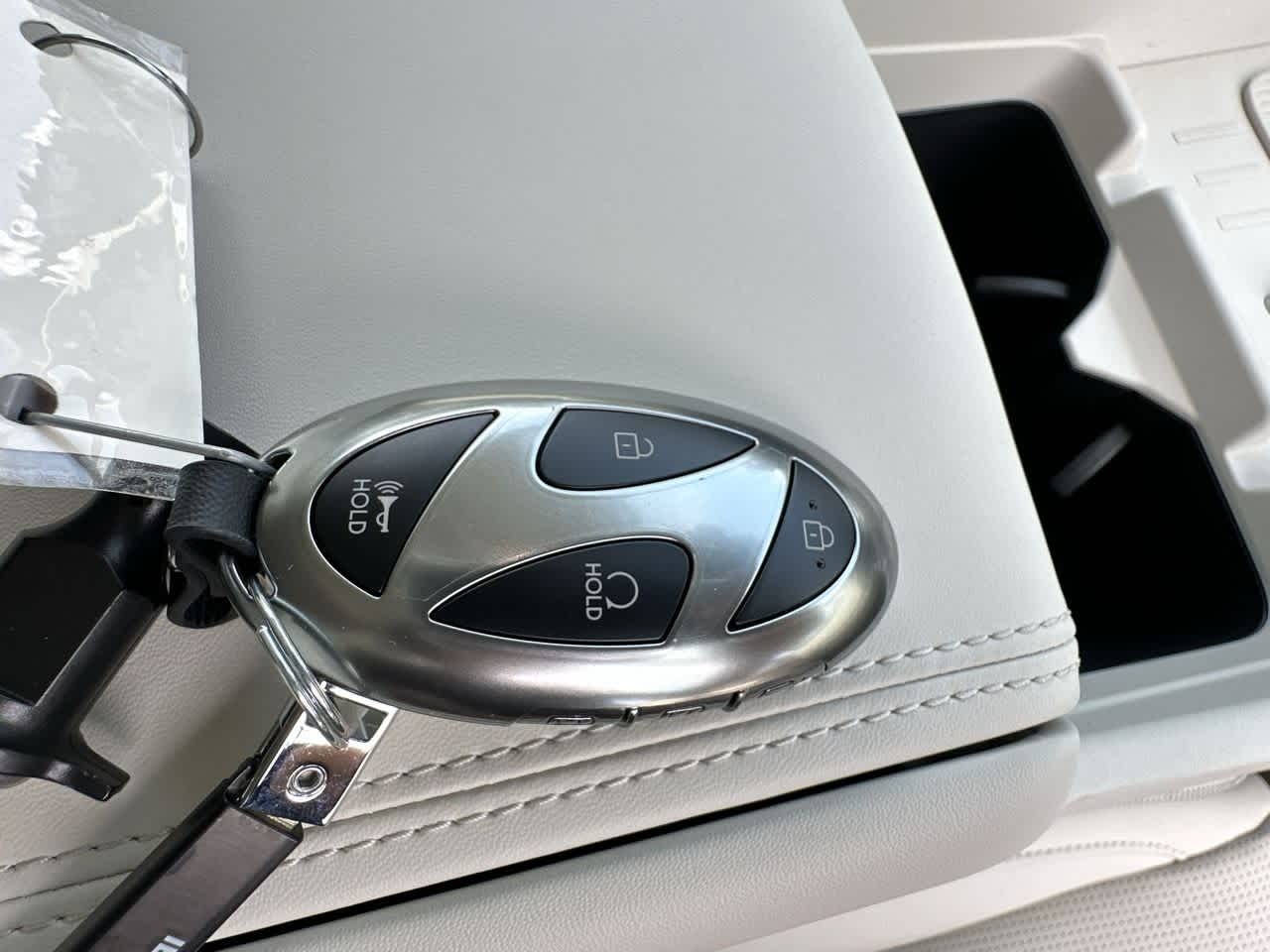 Thumbnail: 2025 Hyundai Santa Fe - 28