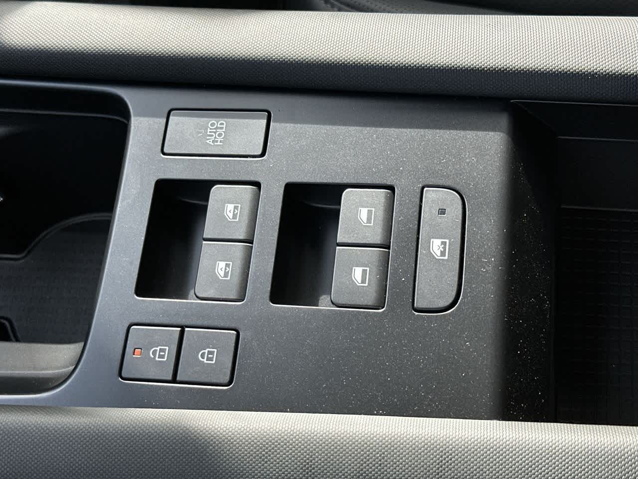 Thumbnail: 2025 Hyundai Ioniq 6 - 17