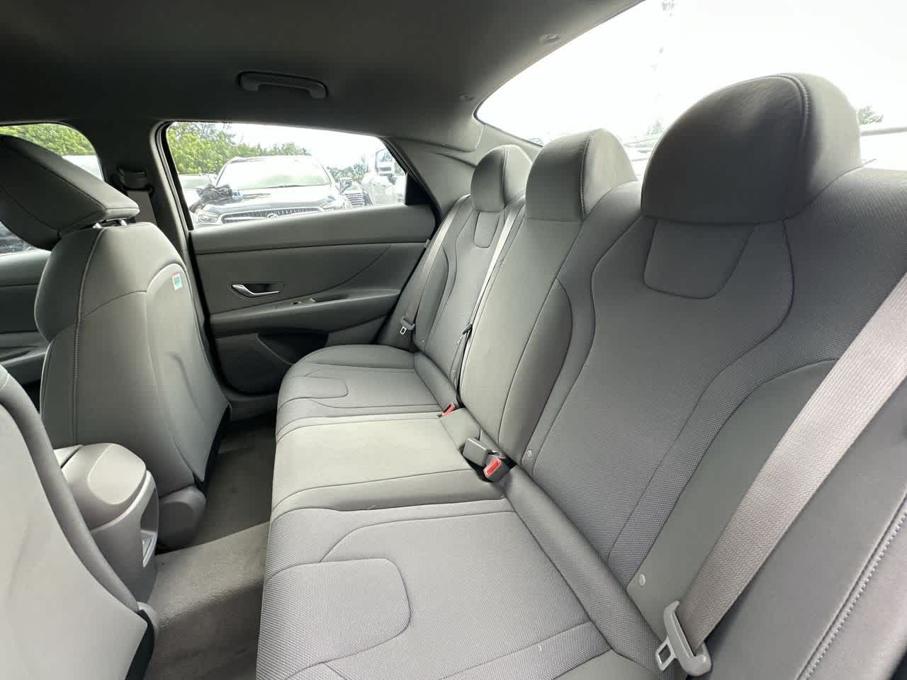 Thumbnail: 2025 Hyundai Elantra - 22