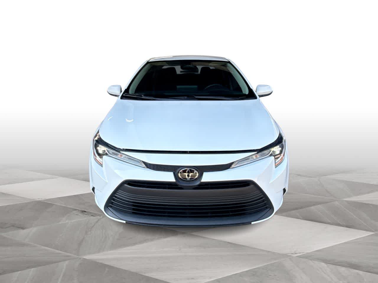 Thumbnail: 2024 Toyota Corolla - 3