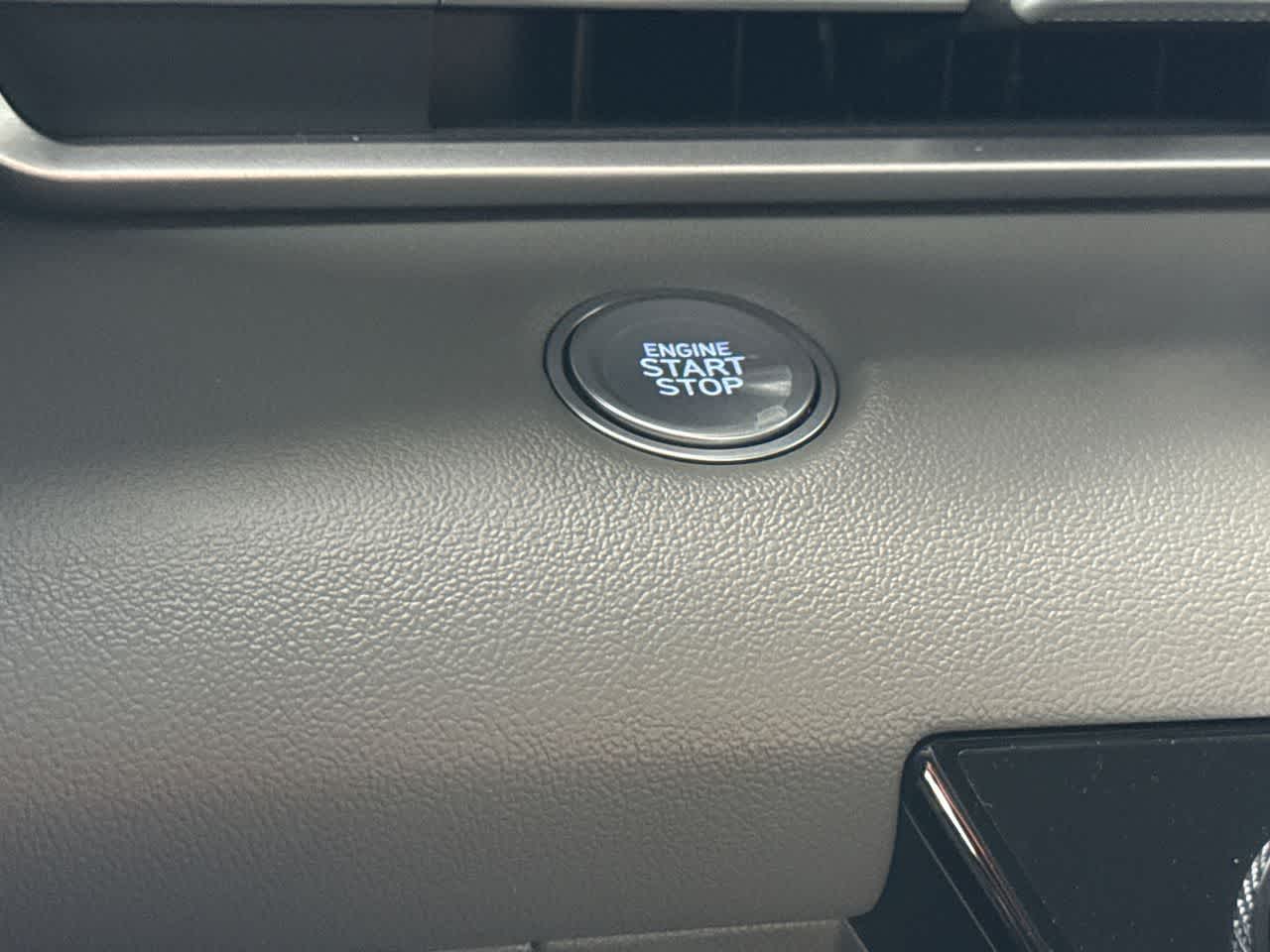 Thumbnail: 2026 Hyundai Elantra - 17