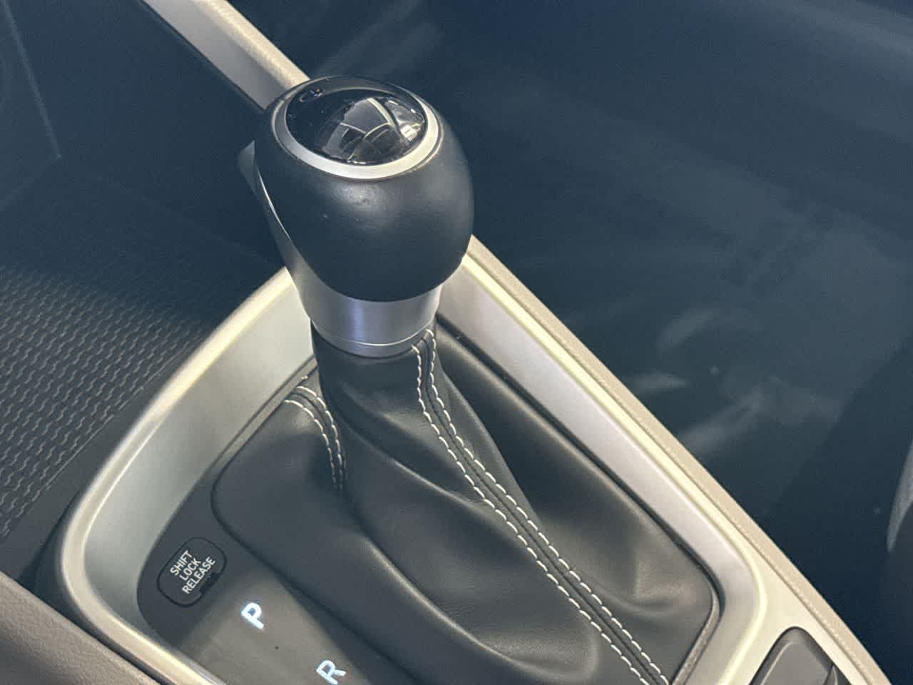 Thumbnail: 2025 Hyundai Venue - 21