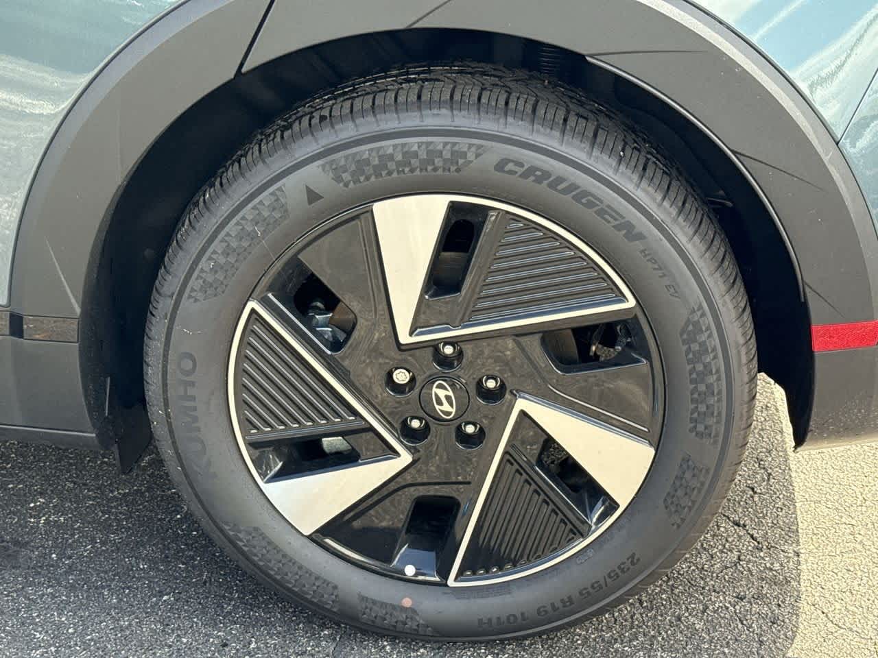 Thumbnail: 2025 Hyundai Ioniq 5 - 11