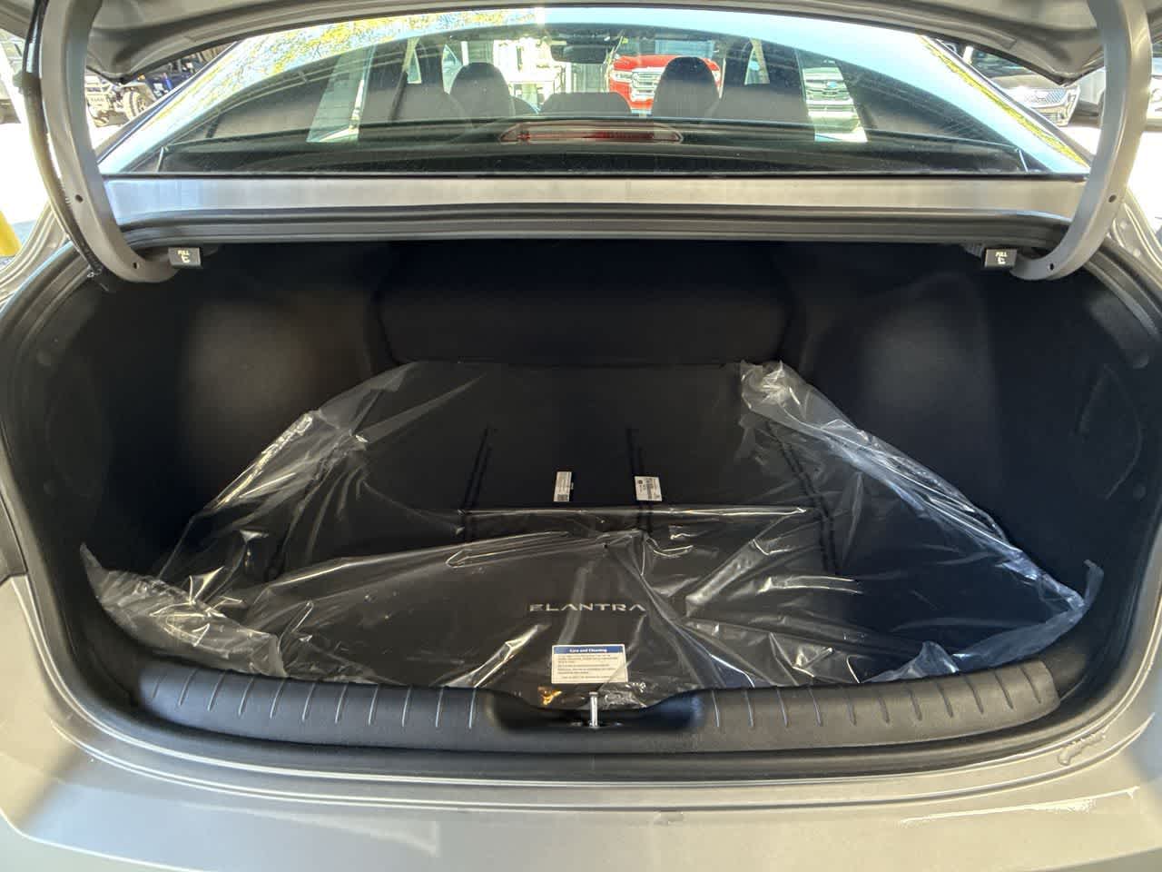 Thumbnail: 2026 Hyundai Elantra - 25