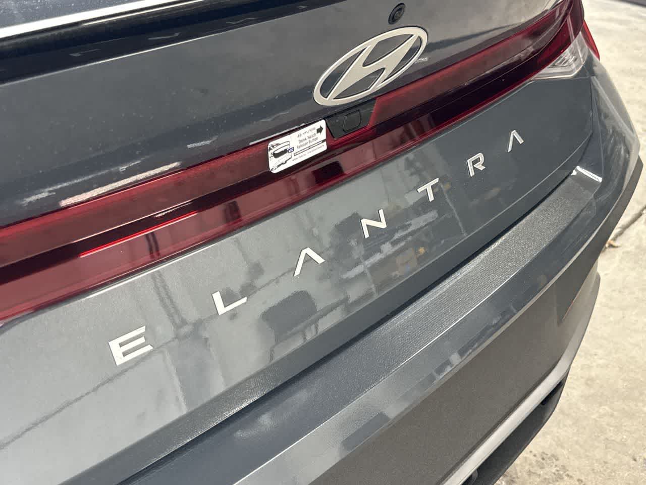 Thumbnail: 2026 Hyundai Elantra - 10