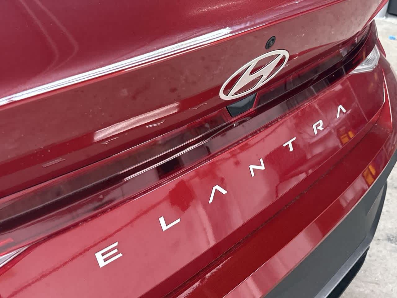 Thumbnail: 2026 Hyundai Elantra - 10