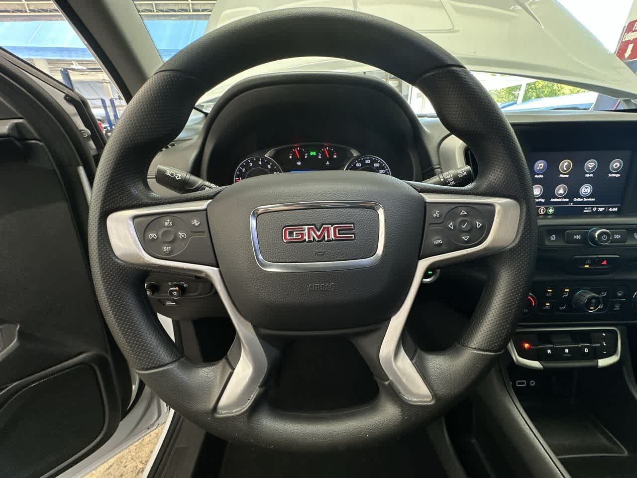 Thumbnail: 2022 GMC Terrain - 15
