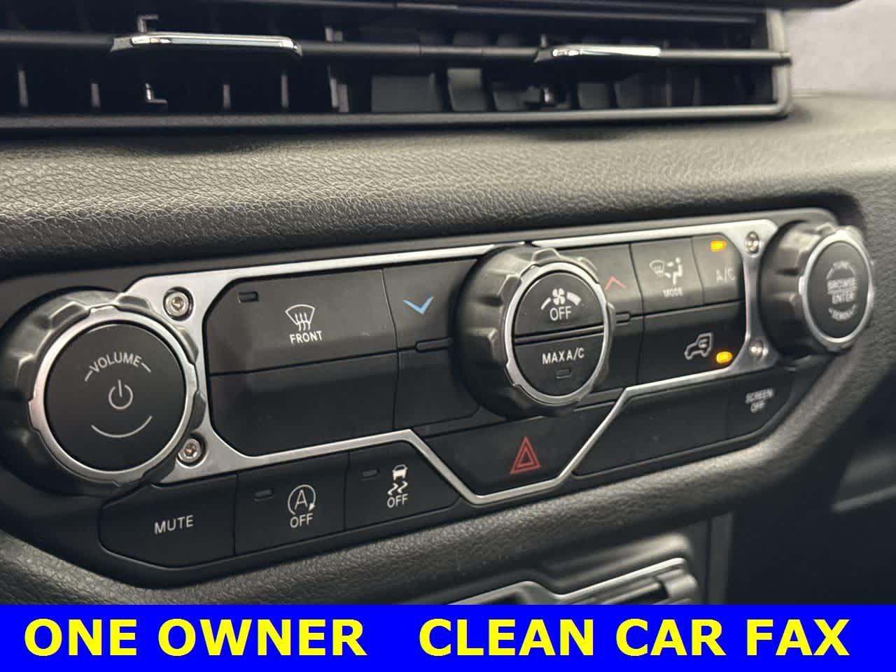 Thumbnail: 2024 Jeep Gladiator - 20