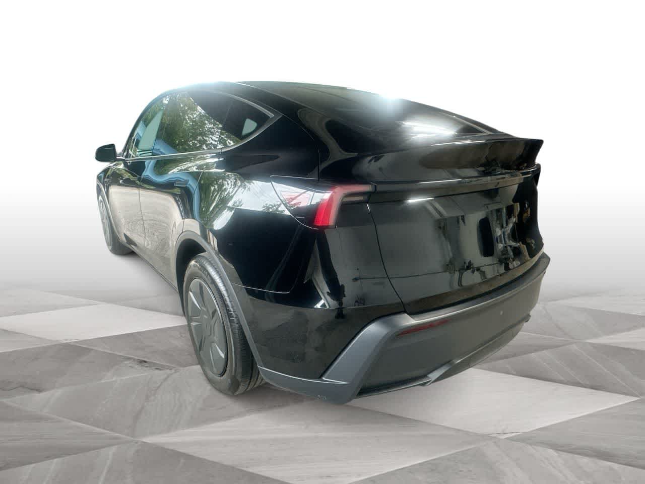 Thumbnail: 2026 Tesla Model Y - 6