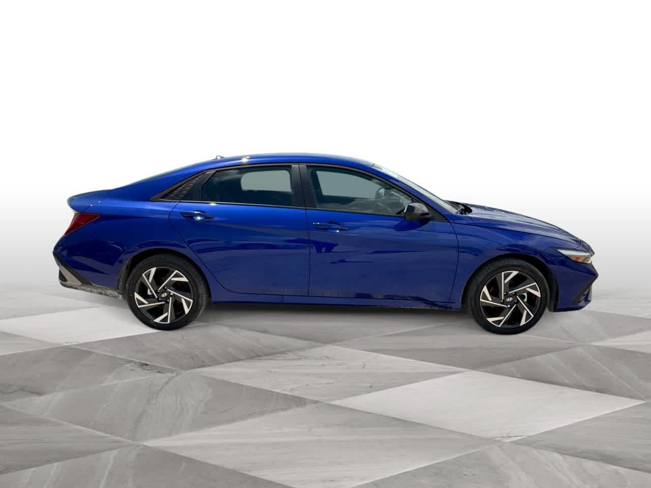 Thumbnail: 2025 Hyundai Elantra - 9