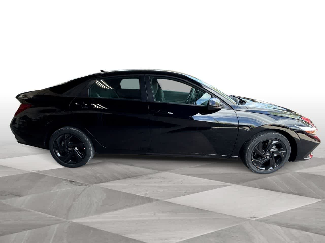 Thumbnail: 2026 Hyundai Elantra - 9