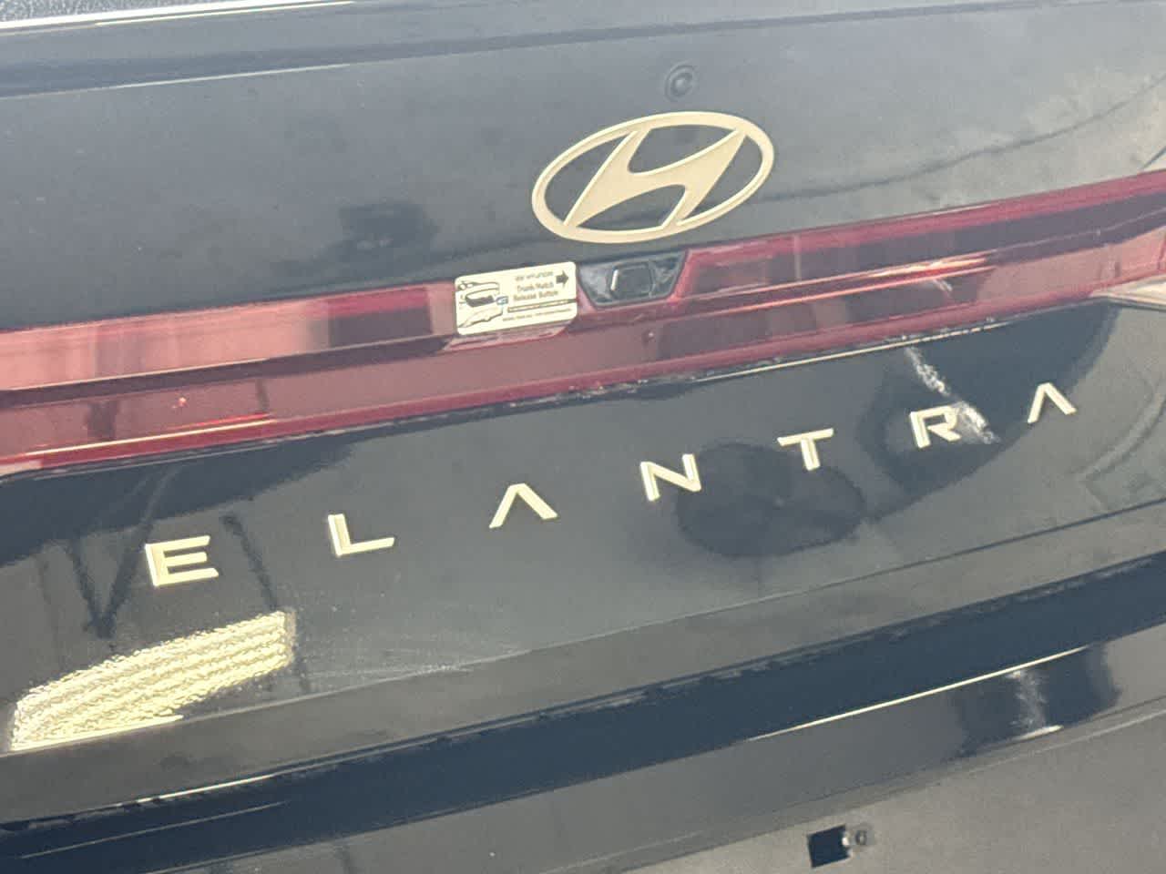 Thumbnail: 2026 Hyundai Elantra - 10