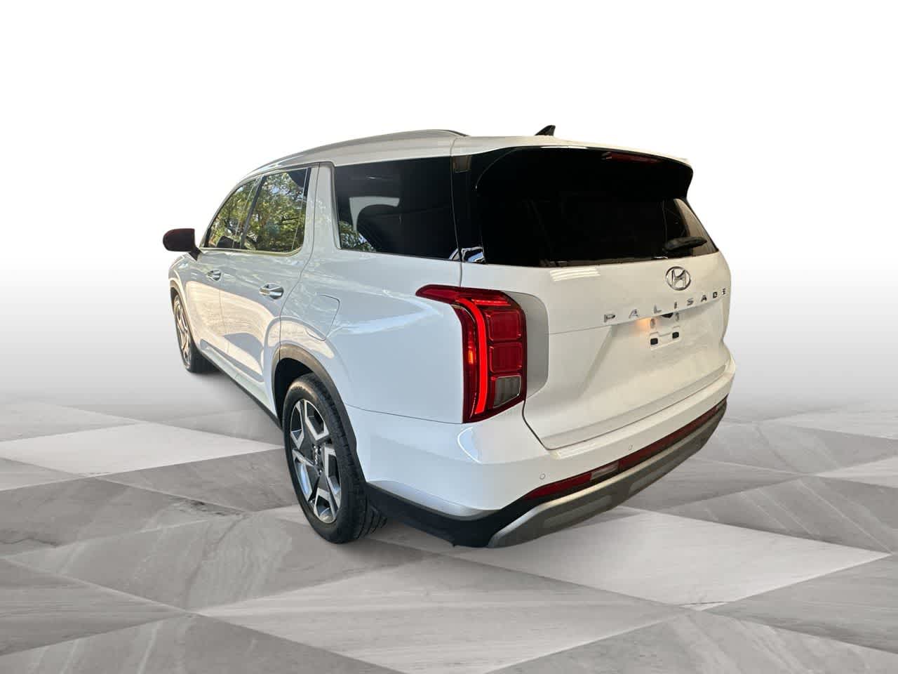 Thumbnail: 2023 Hyundai Palisade - 6