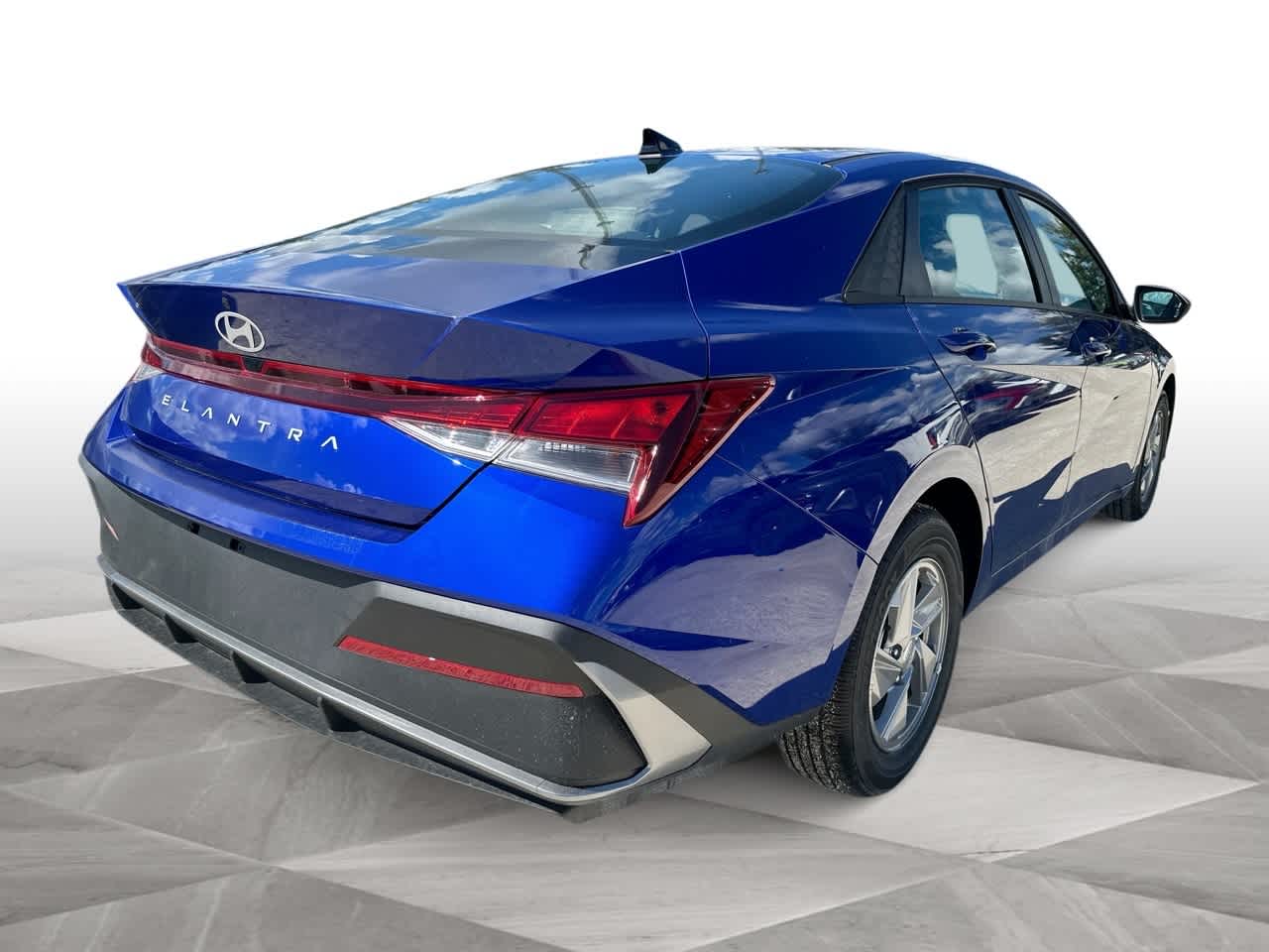 Thumbnail: 2025 Hyundai Elantra - 8
