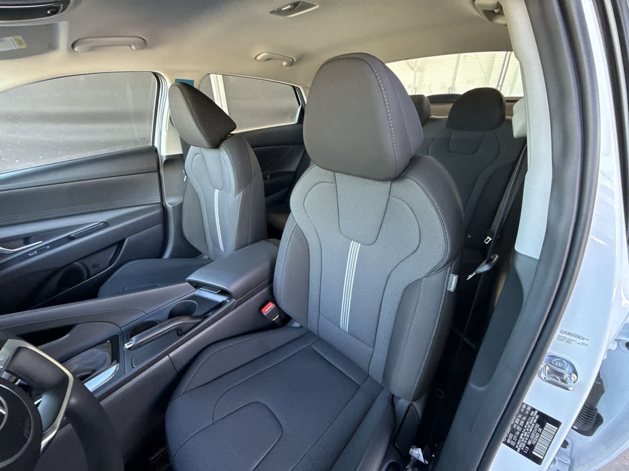 Thumbnail: 2026 Hyundai Elantra - 14