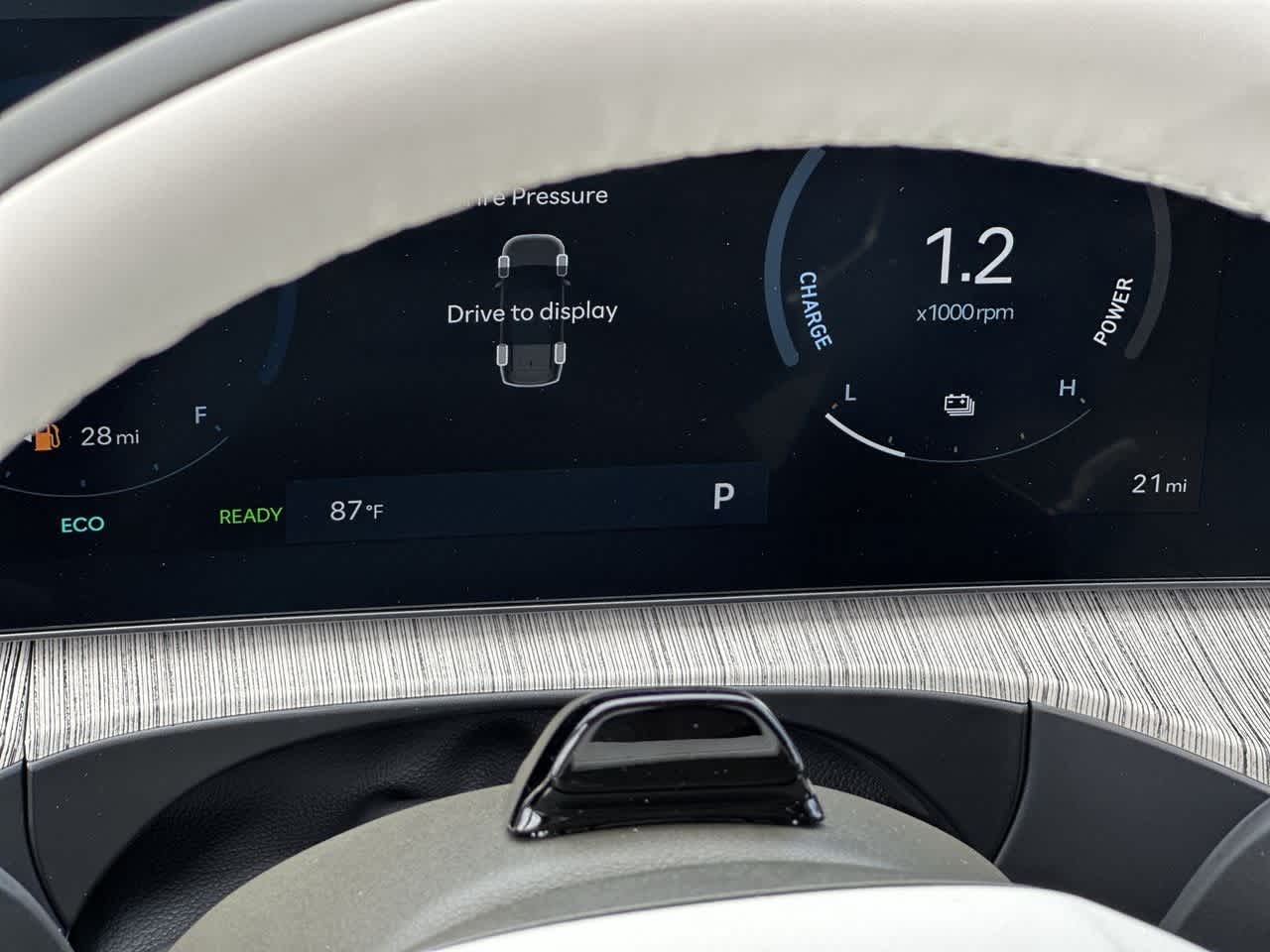 Thumbnail: 2025 Hyundai Santa Fe - 16