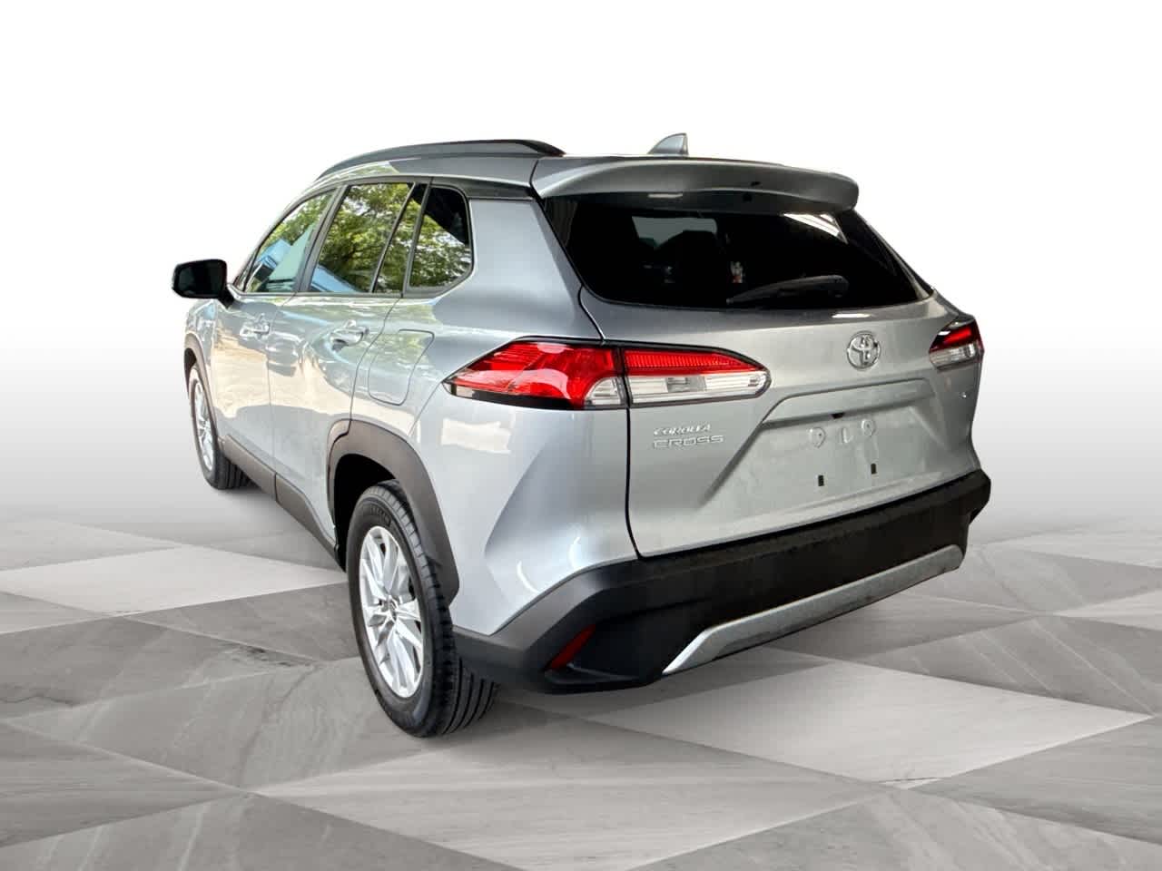 Thumbnail: 2023 Toyota Corolla Cross - 6