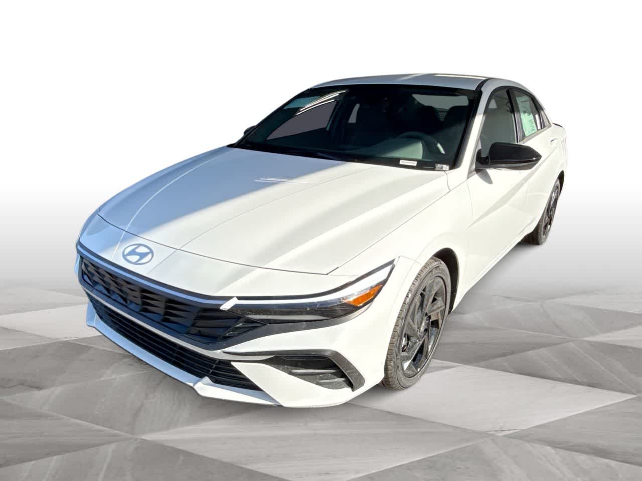 Thumbnail: 2026 Hyundai Elantra - 4
