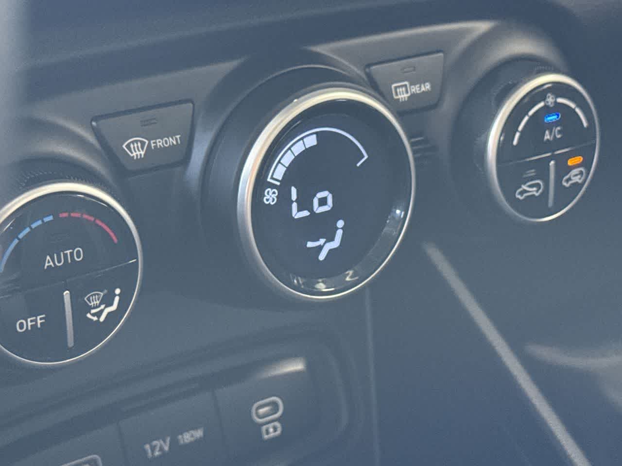 Thumbnail: 2025 Hyundai Venue - 20