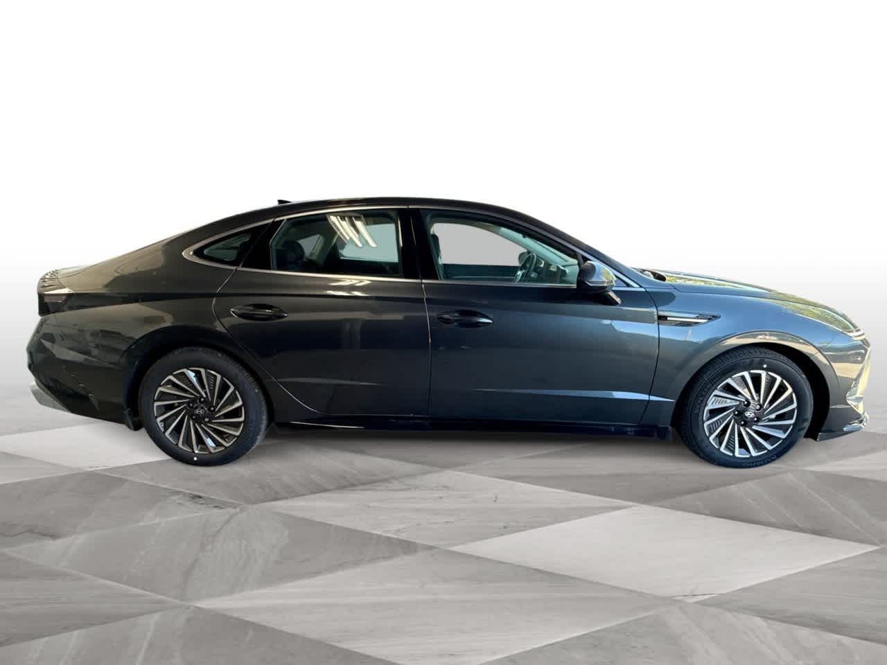 Thumbnail: 2025 Hyundai Sonata - 9