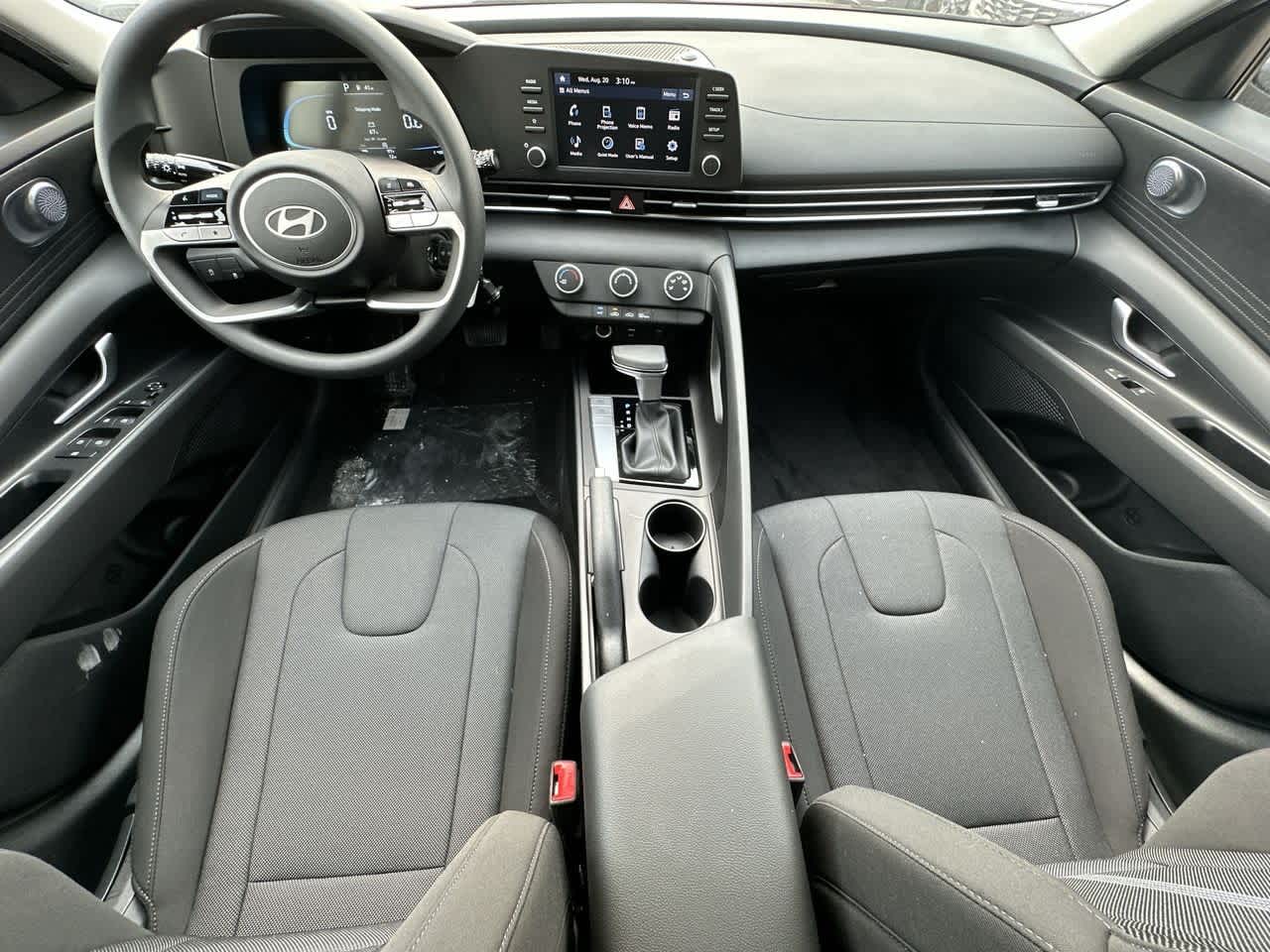 Thumbnail: 2025 Hyundai Elantra - 24