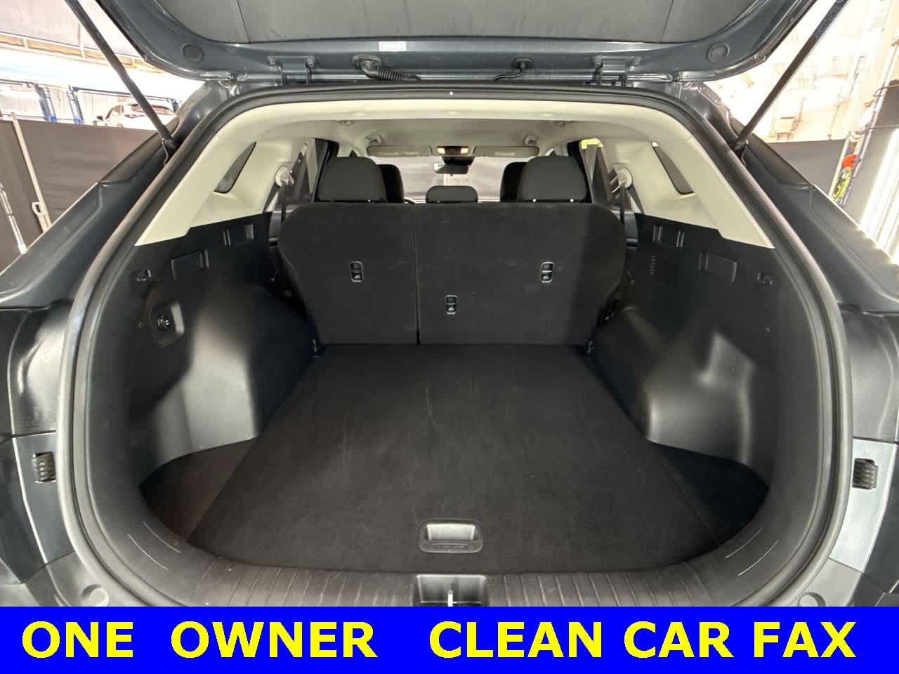 Thumbnail: 2024 Kia Sportage - 25