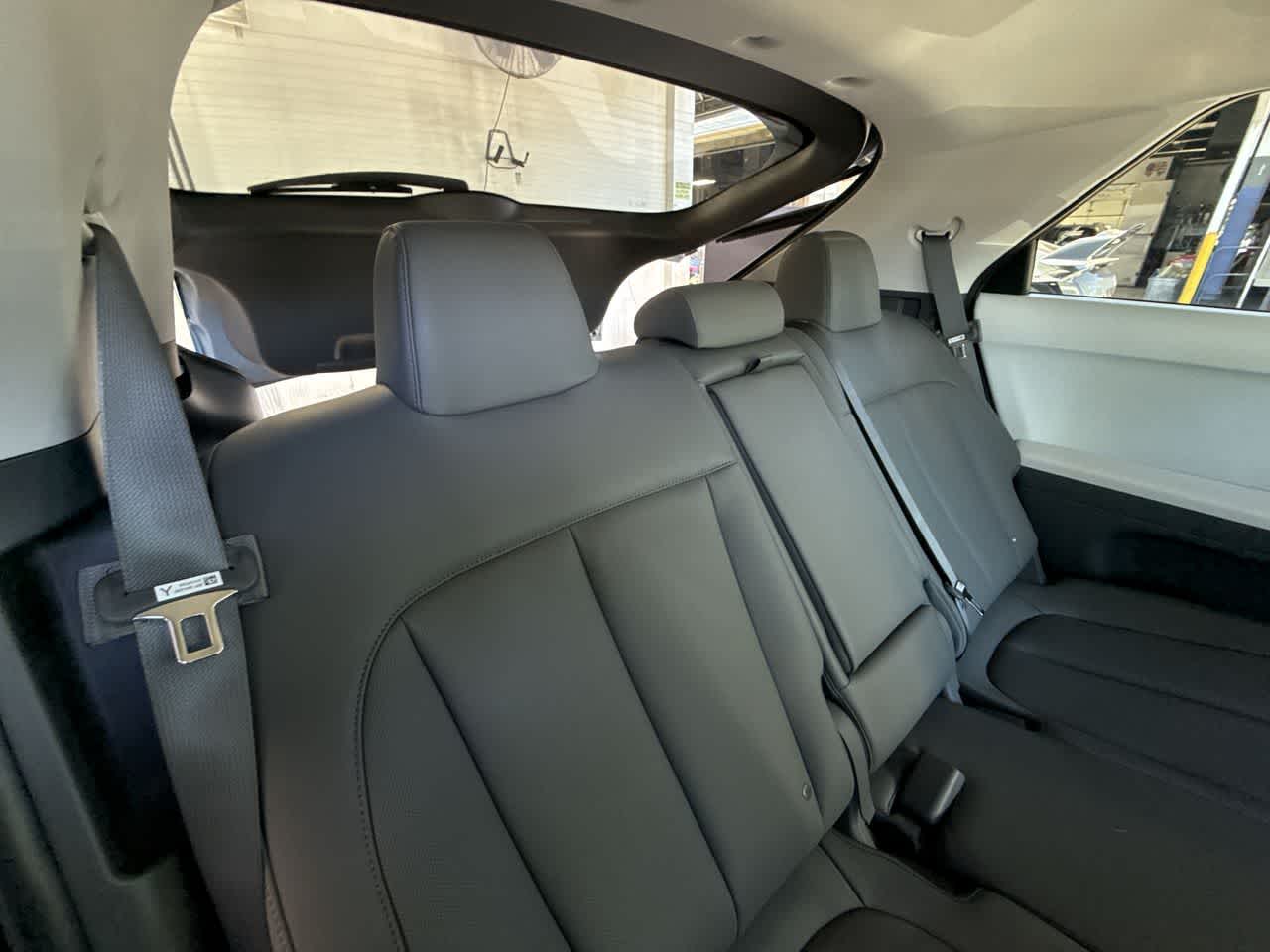 Thumbnail: 2026 Hyundai Ioniq 5 - 26