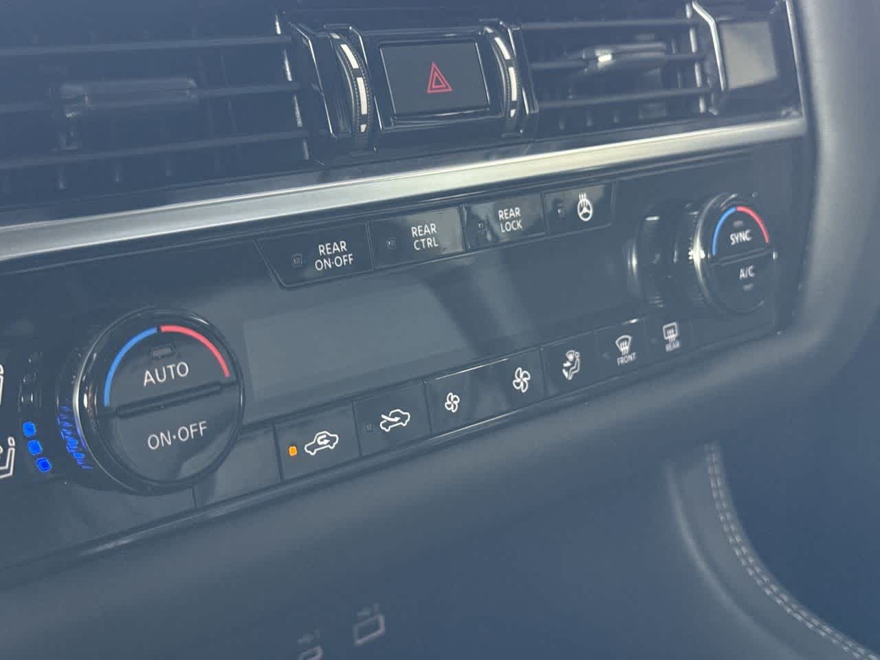 Thumbnail: 2024 Nissan Pathfinder - 20