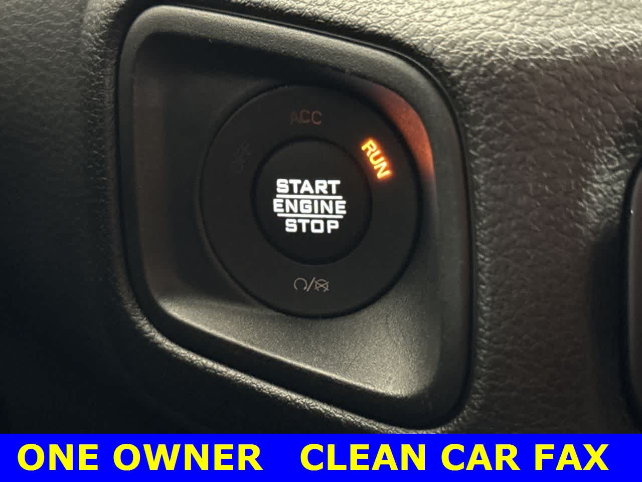 Thumbnail: 2024 Jeep Gladiator - 17