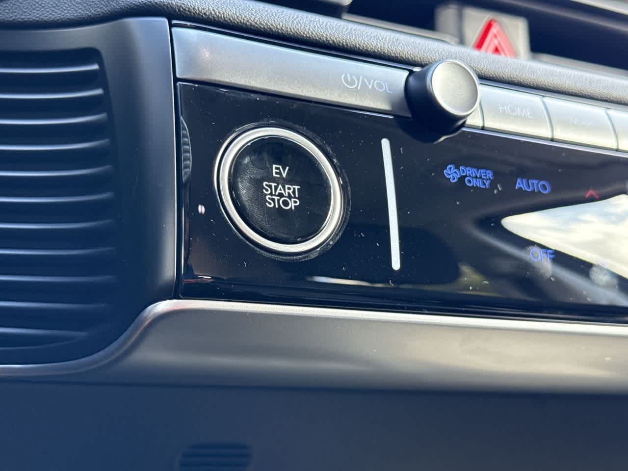 Thumbnail: 2025 Hyundai Ioniq 5 - 17