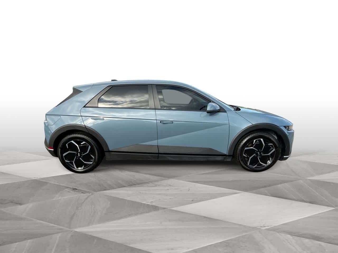 Thumbnail: 2024 Hyundai Ioniq 5 - 9