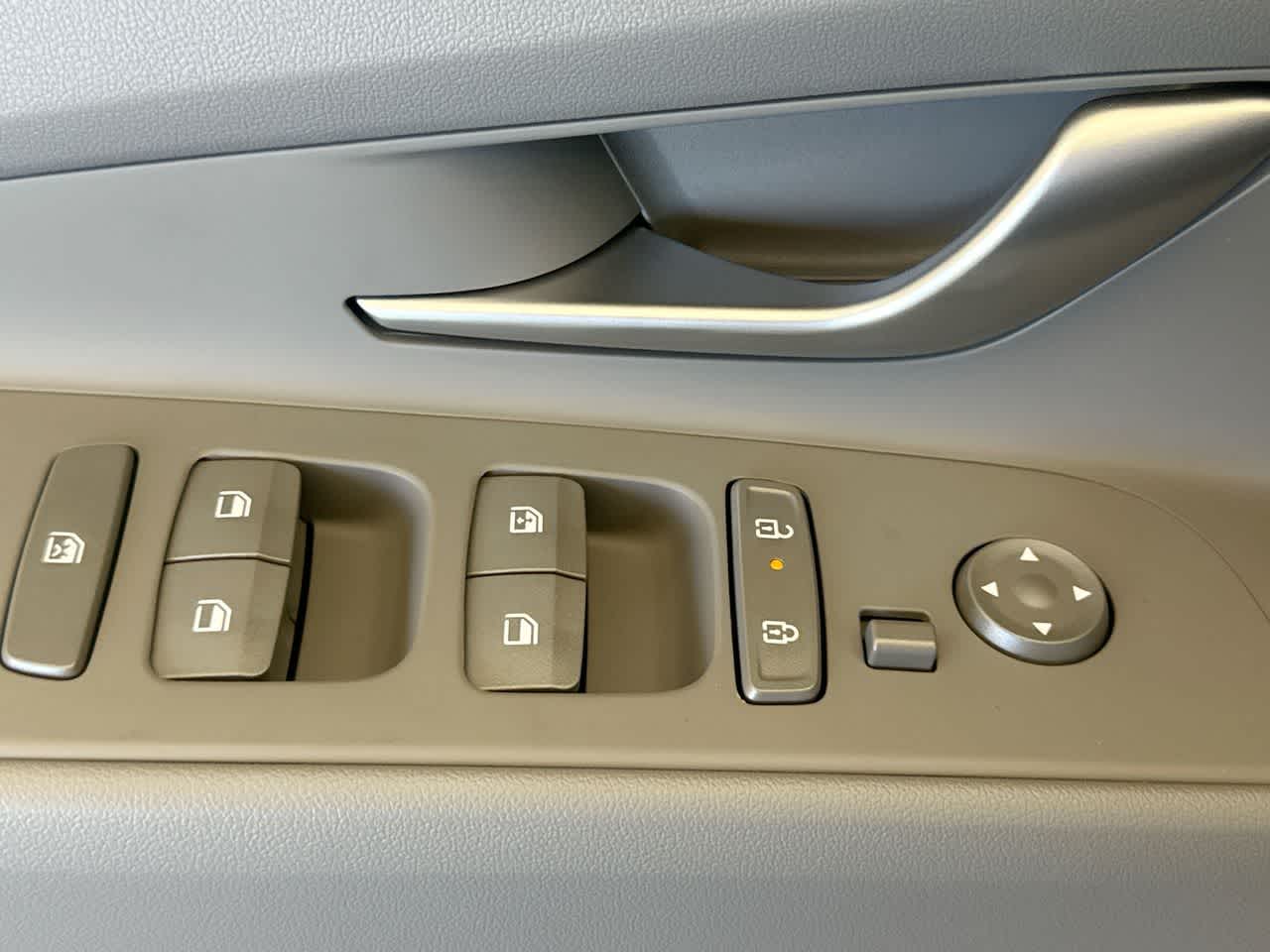 Thumbnail: 2026 Hyundai Elantra - 17