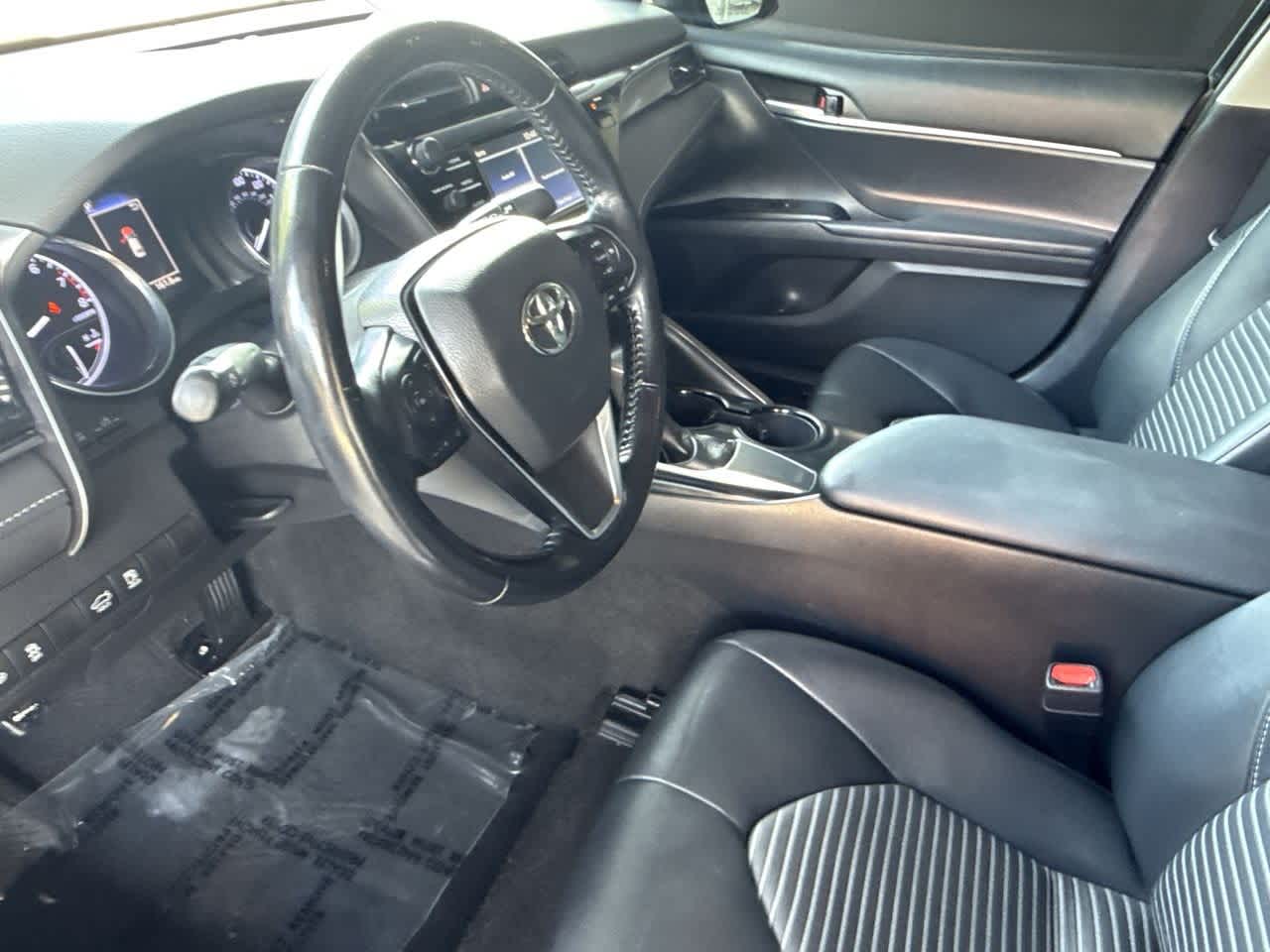 Thumbnail: 2019 Toyota Camry - 13