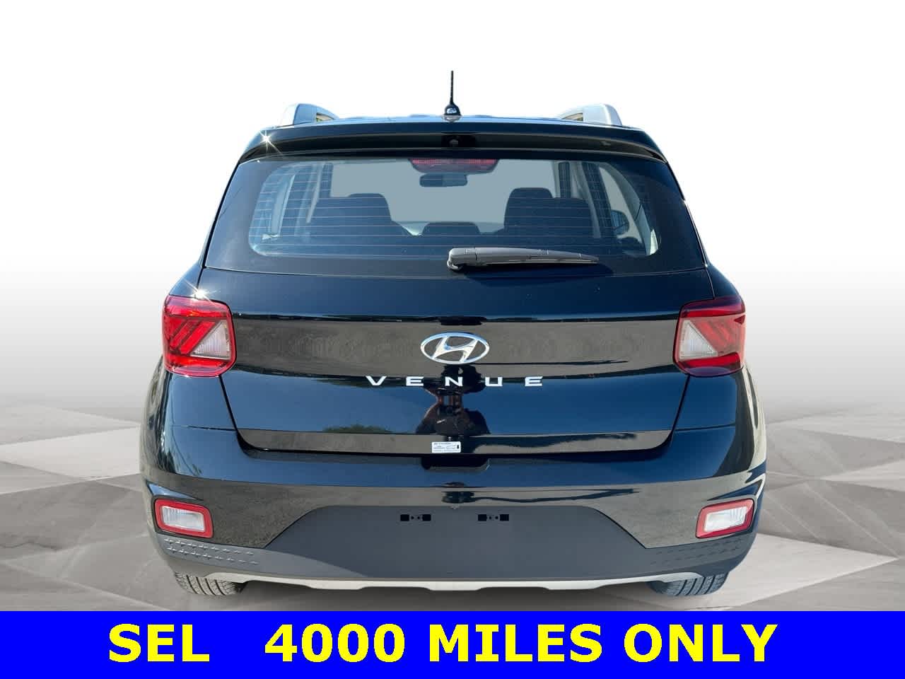 Thumbnail: 2025 Hyundai Venue - 7