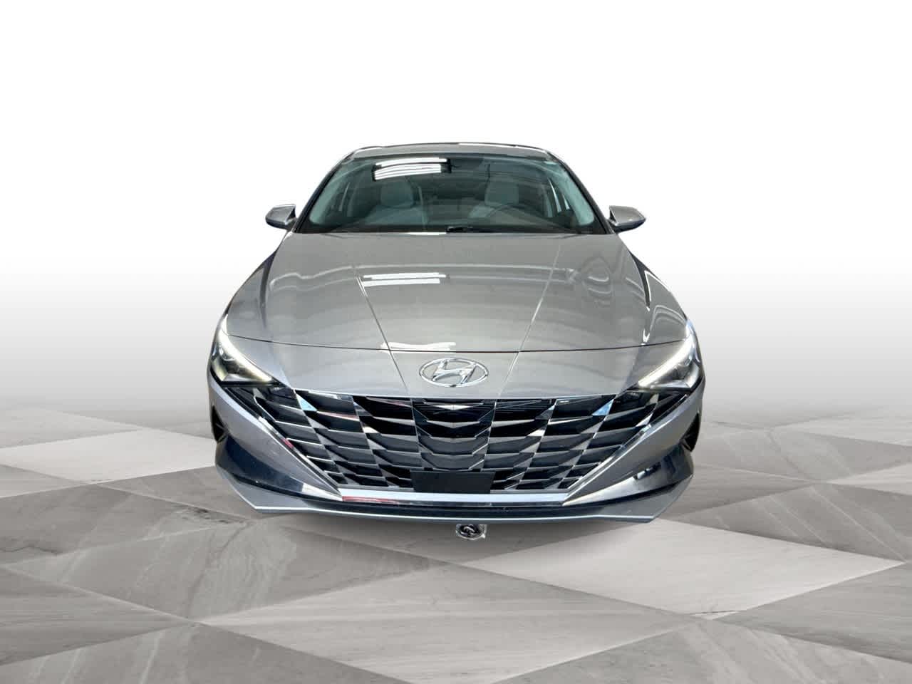 Thumbnail: 2023 Hyundai Elantra - 3