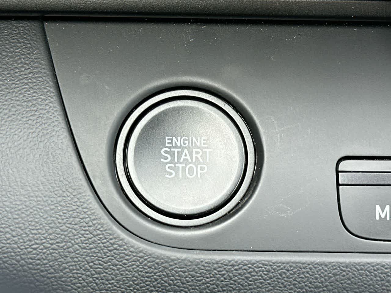 Thumbnail: 2025 Hyundai Elantra - 16