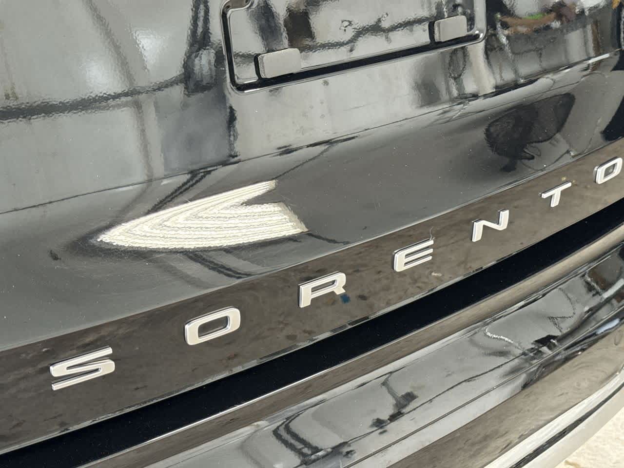 Thumbnail: 2022 Kia Sorento - 10