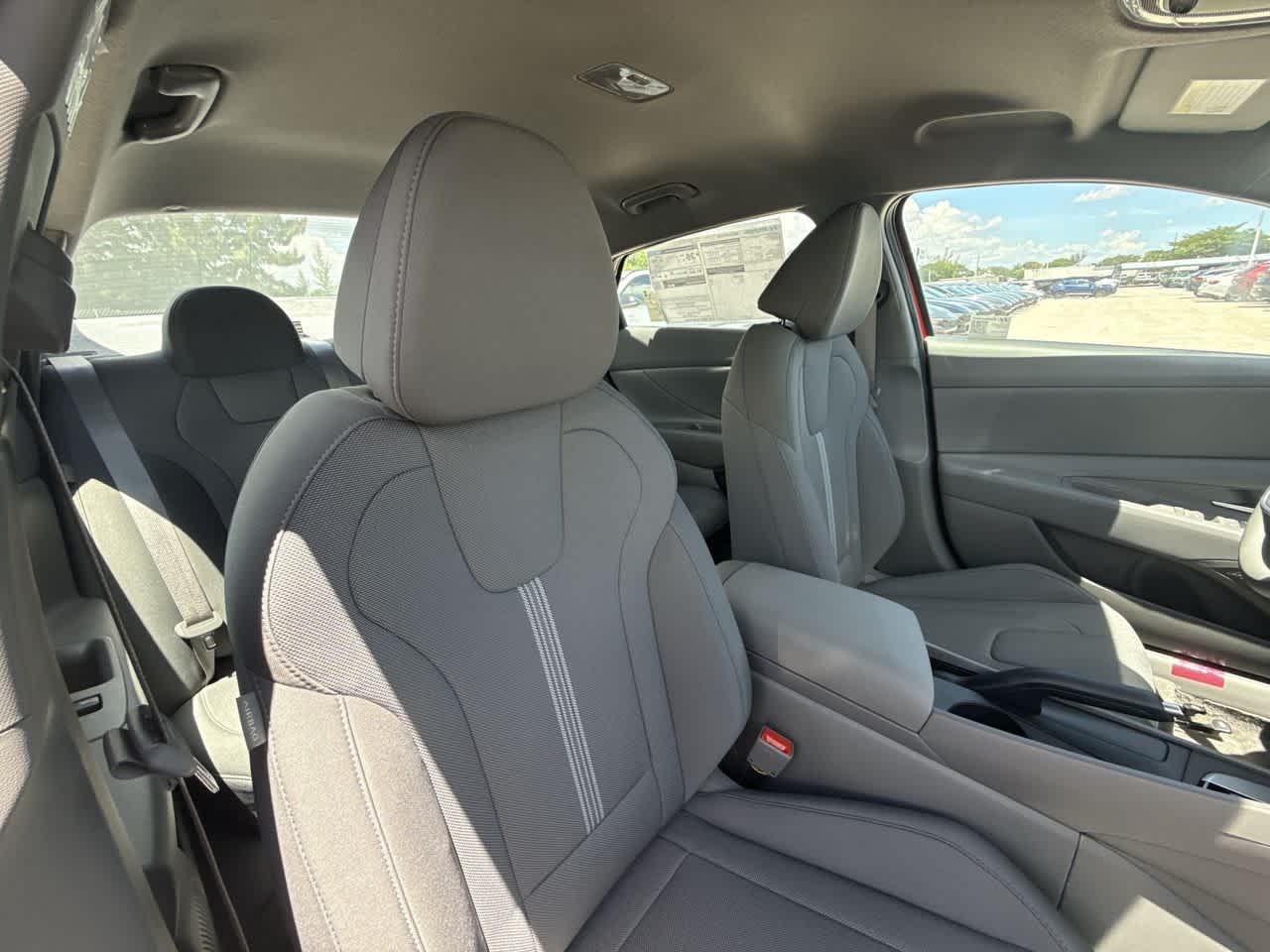 Thumbnail: 2025 Hyundai Elantra - 27