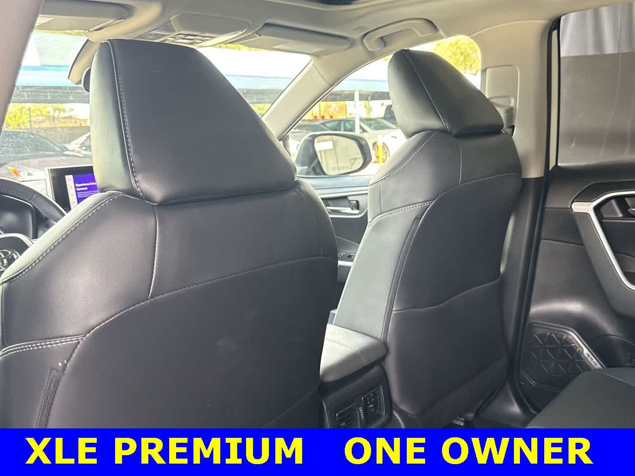 Thumbnail: 2023 Toyota RAV4 - 23