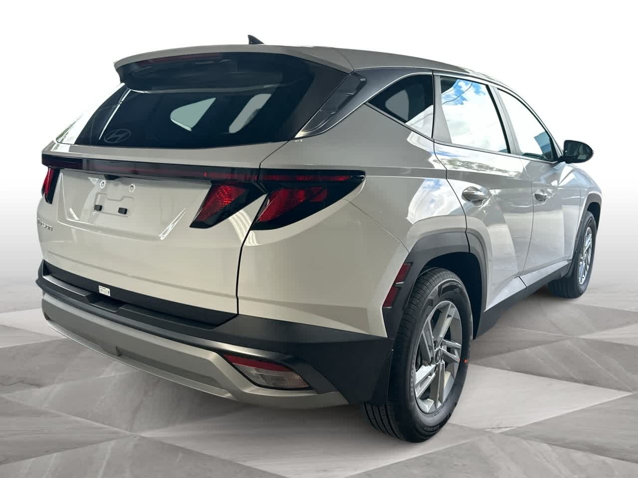 Thumbnail: 2026 Hyundai Tucson - 8